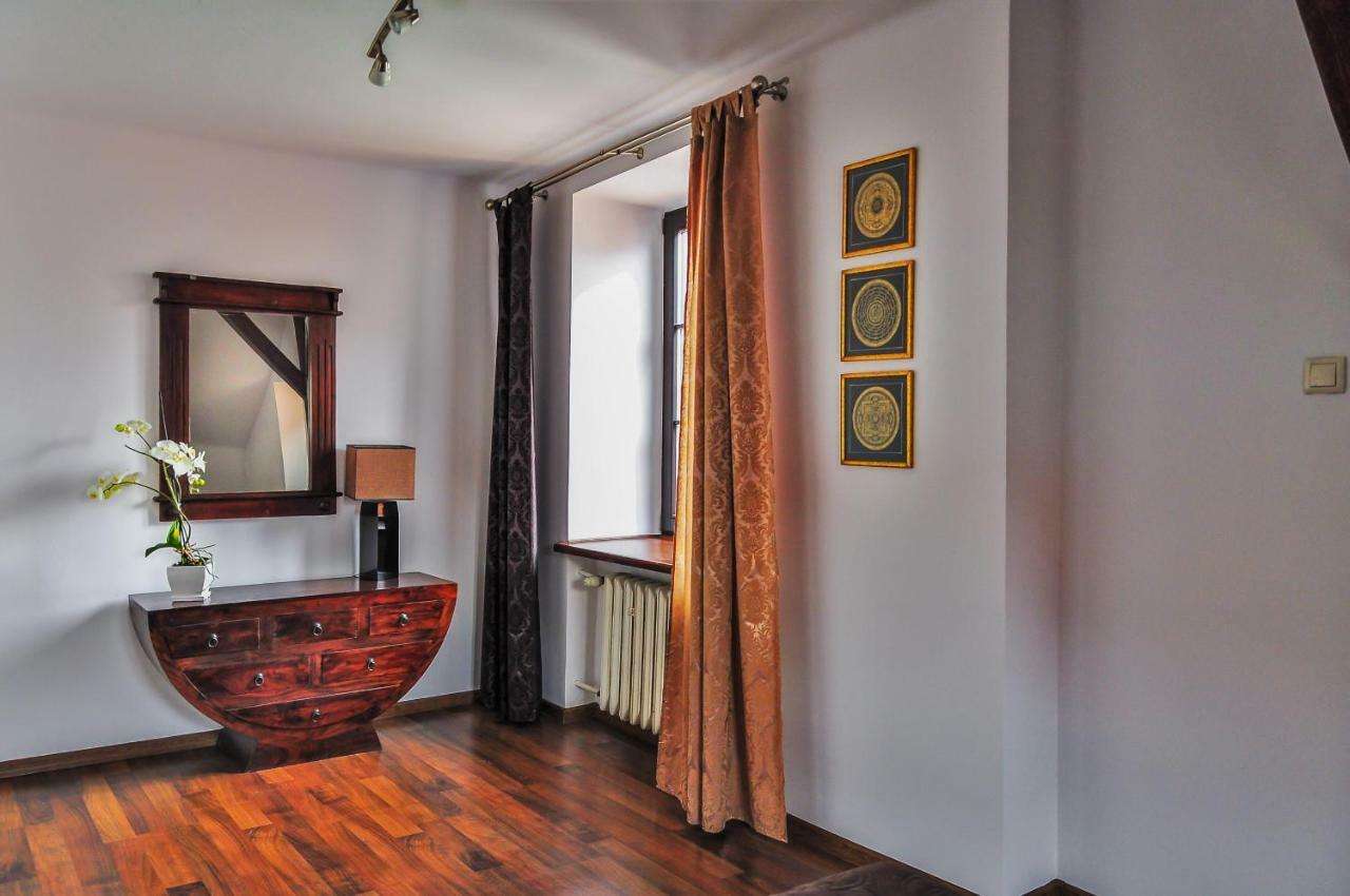 Apartamenty Numer 6 Lublin Extérieur photo